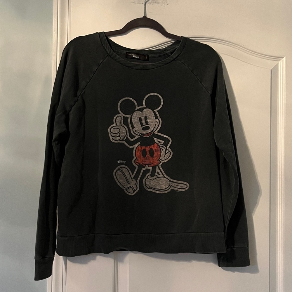 Free People x Junk Food Collab Mickey Mouse Large Black Sweatshirt VGUC - Picture 5 of 10